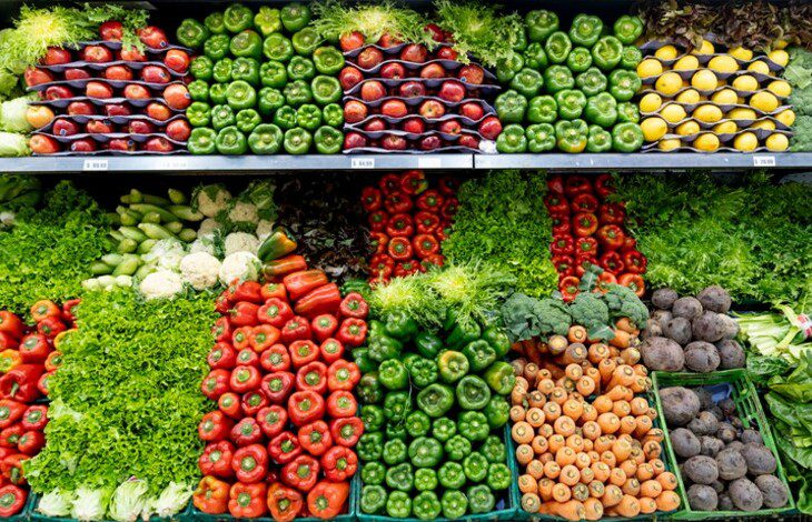 vegetable display at the grocery store