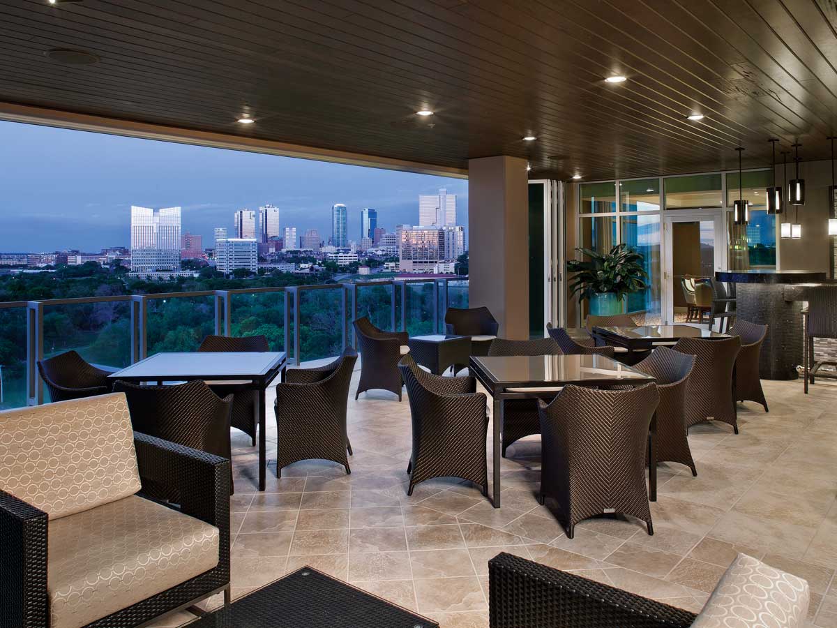 Terrance out door dinning area. 2
